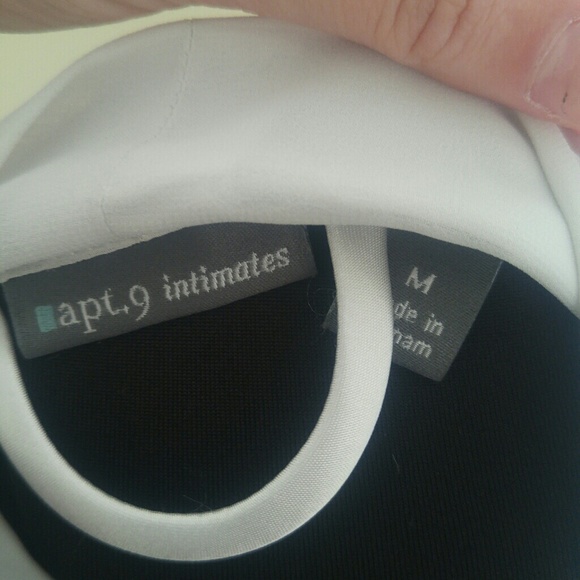 Silk Robe - Picture 3 of 3